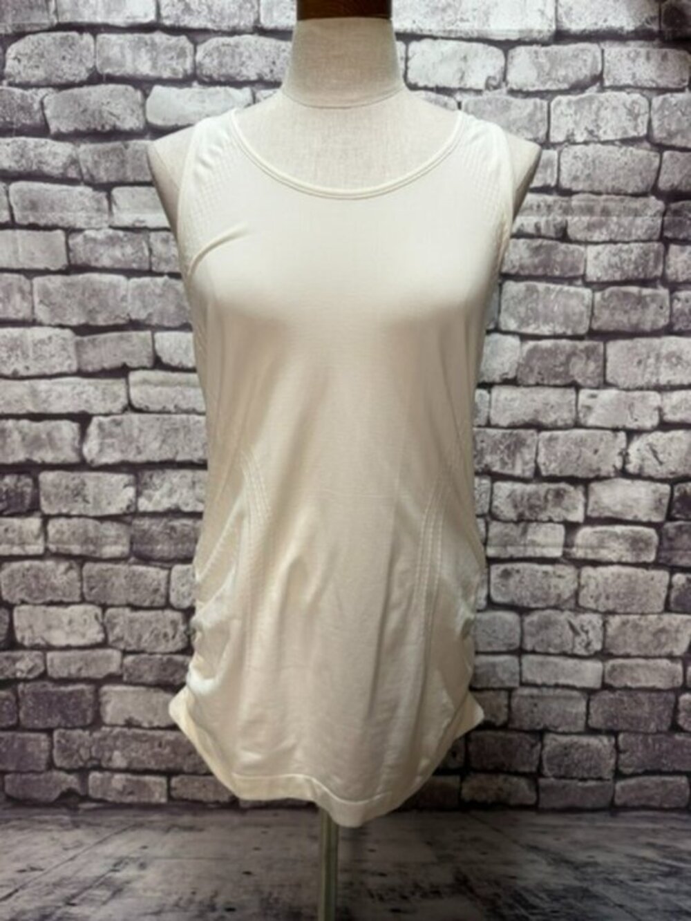 Athleta White Racerback Tank Size L
